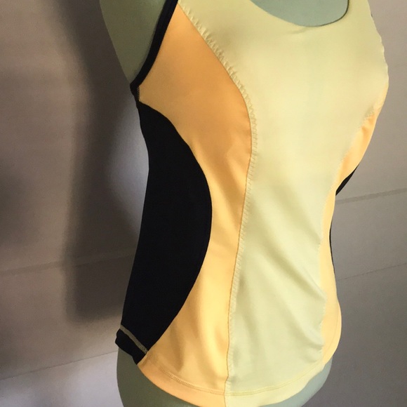 🌺Lululemon Top - Picture 2 of 8